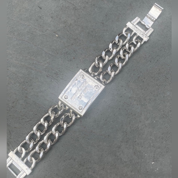COPY - Michael Kors bracelet - Picture 1 of 3